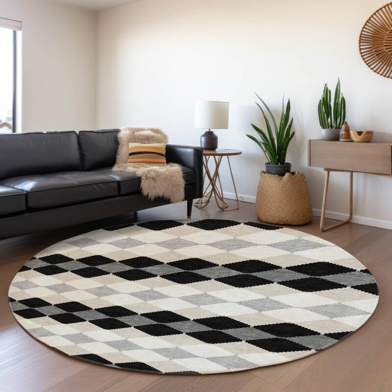 Premium Washable Super Soft Diamond Modern Mayfield Rug - Black - 8' x 8'