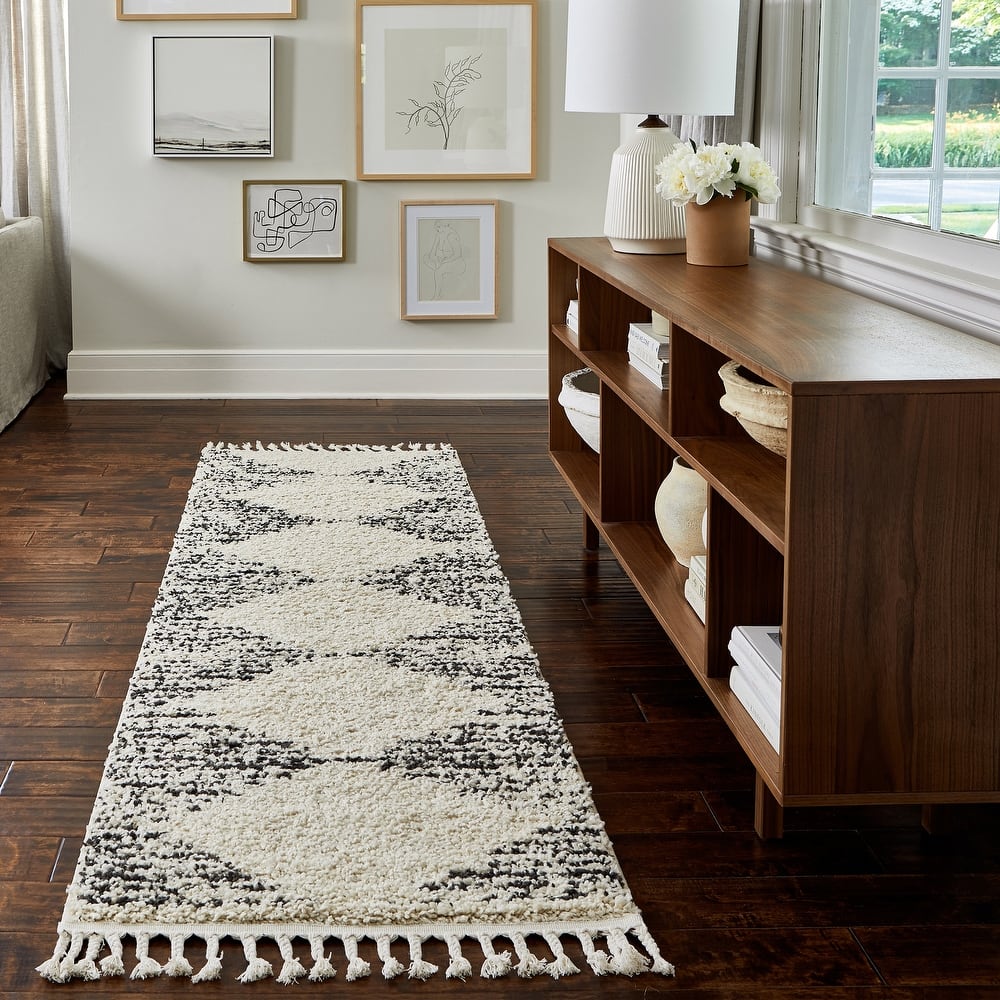 Nuloom Denton Diamond Shag Tassel Area Rug