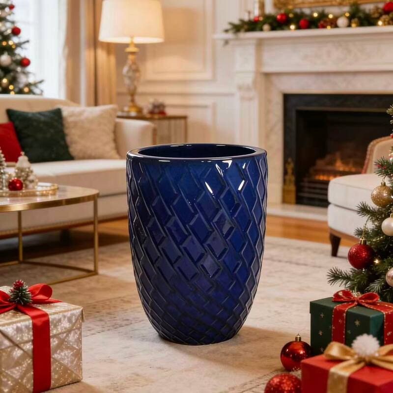 Elegant Ceramic Pot with Diamond Pattern for Indoor-Outdoor Plants