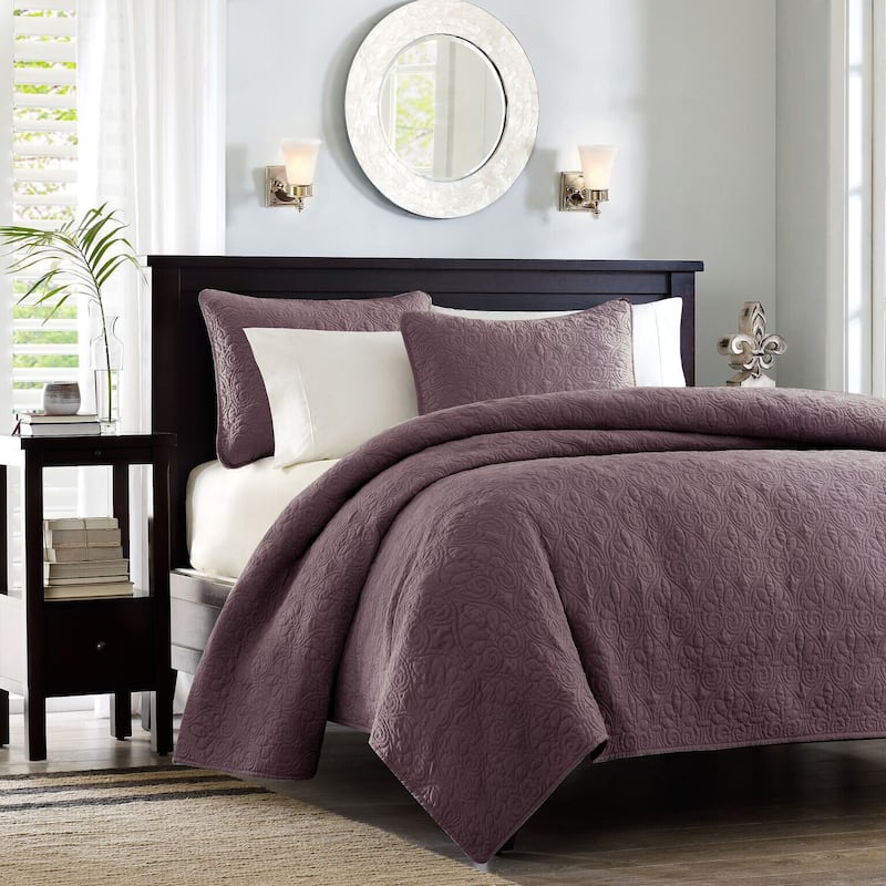 Madison Park Mansfield Reversible Quilt Set