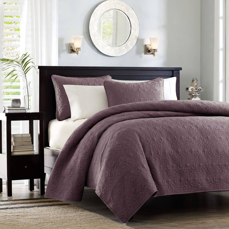 Madison Park Mansfield Reversible Quilt Set