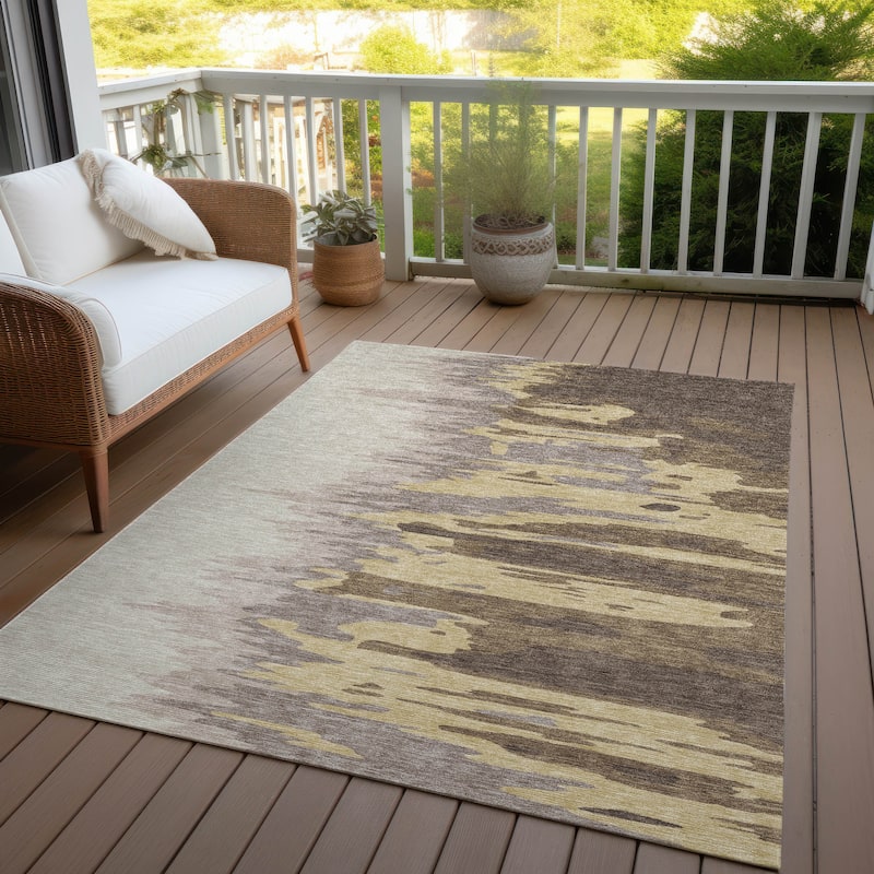 Machine Washable Indoor/ Outdoor Brushstrokes Ombre Chantille Rug