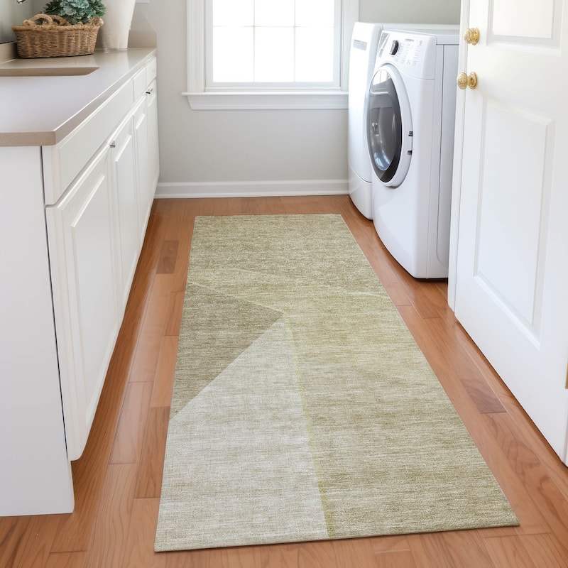 Machine Washable Indoor/ Outdoor Chantille Geo Modern Rug - Beige - 2'3" x 7'6"