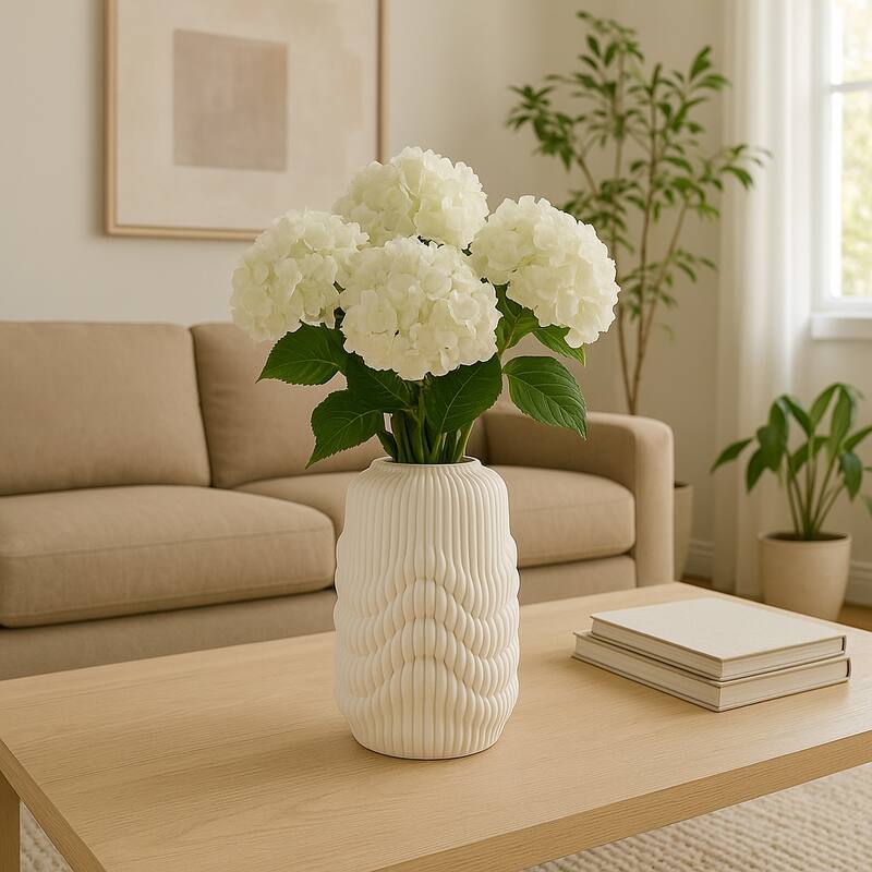 Porcelain 3D Printed Textured Vase - Ivory/Beige