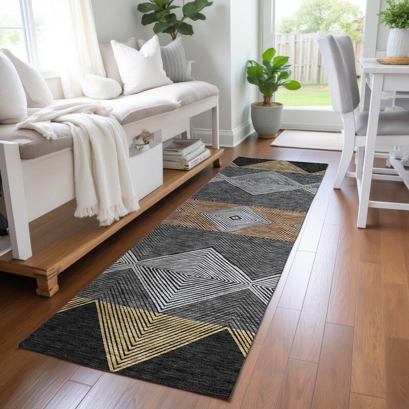 Machine Washable Indoor/ Outdoor Modern Mission Chantille Rug