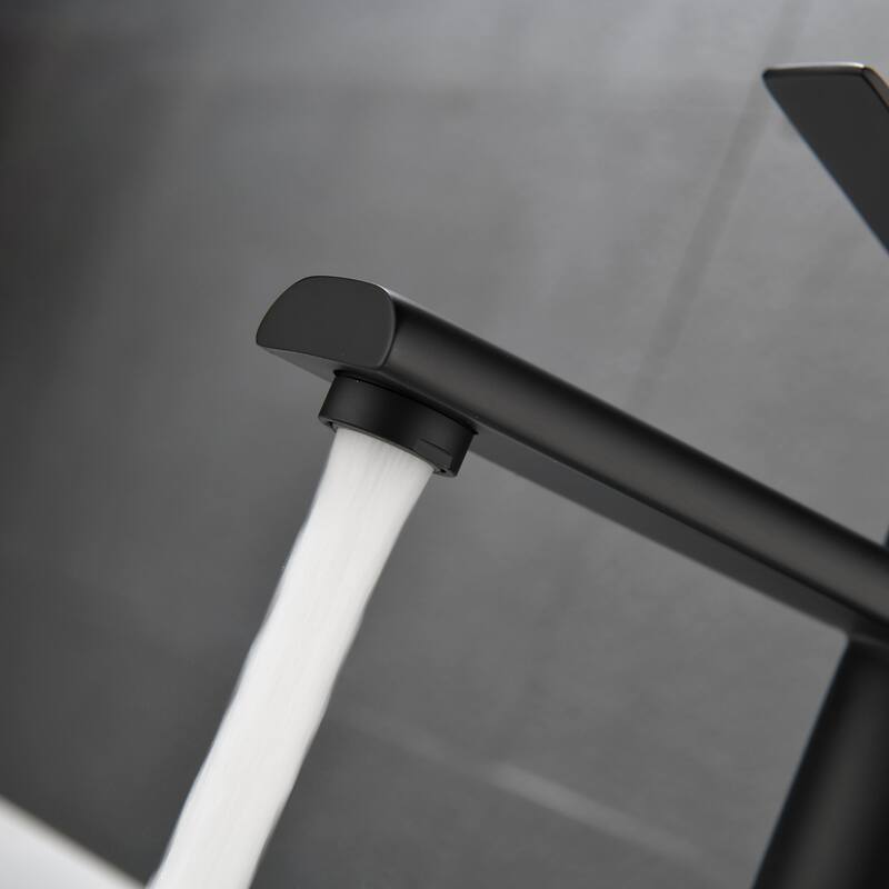 Single Handle Single Hole Bathroom Faucet