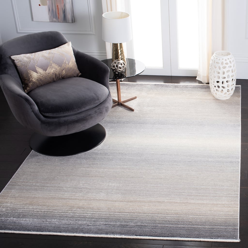 SAFAVIEH Dream Shakuntla Ombre Viscose Rug