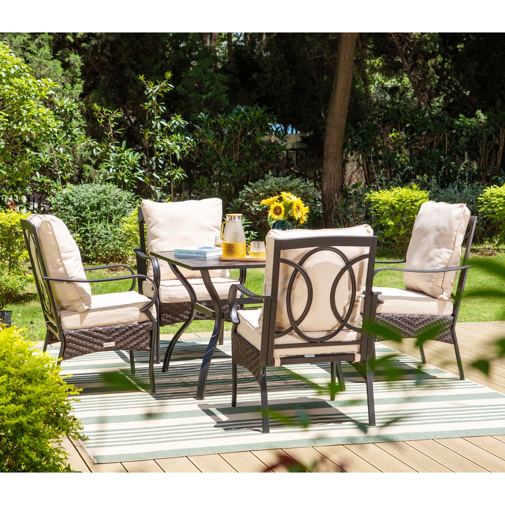 5pc Patio Set with 37