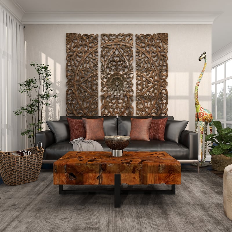 Vibrant Handmade Safari Animal Sculpture Collection - Wood or Metal Elephant & Giraffe for Indoor & Outdoor Decor