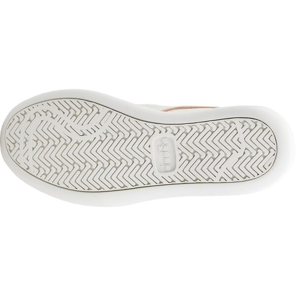 wide casual sneakers