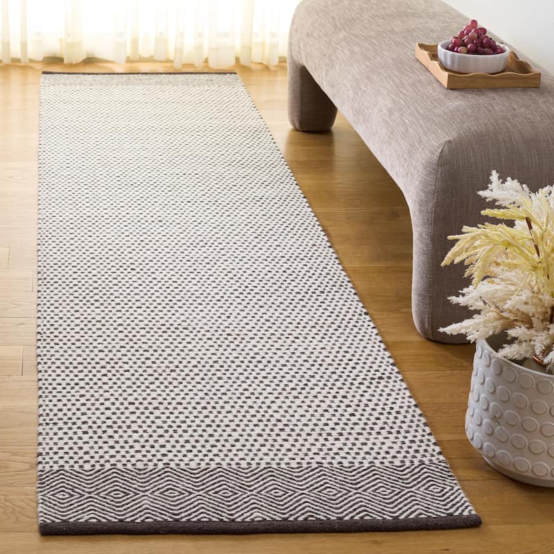 SAFAVIEH Handmade Kilim Mairwen Cotton & Wool Rug