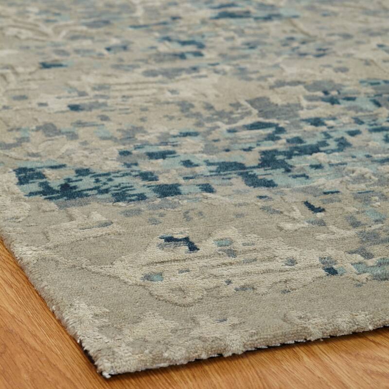Transitional Multi-Colored Hand-Knotted Wool/Natural Silk Area Rug