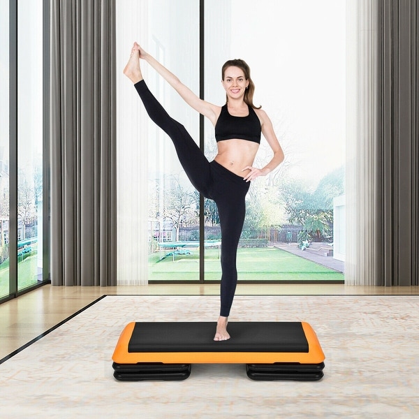 step aerobics mat