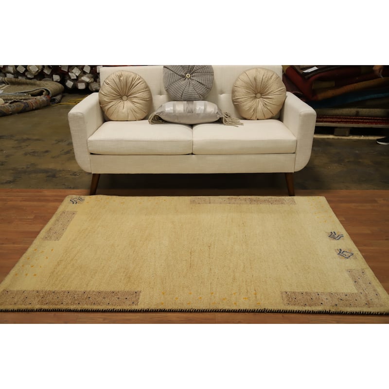 Hand Knotted Oriental 100% Wool Carpet Modern Bordered Beige & Ivories Gabbeh Area Rug - 6' 0'' X 4' 1''