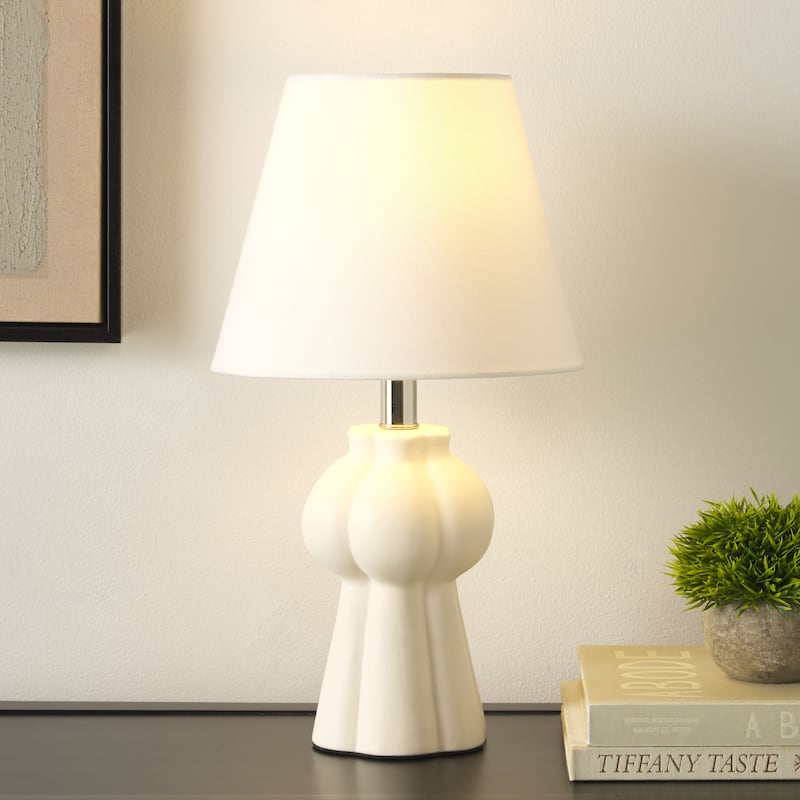 SAFAVIEH Tolia 18-inch Ceramic Table Lamp - 10"W x 10"D x 18"H - Off White