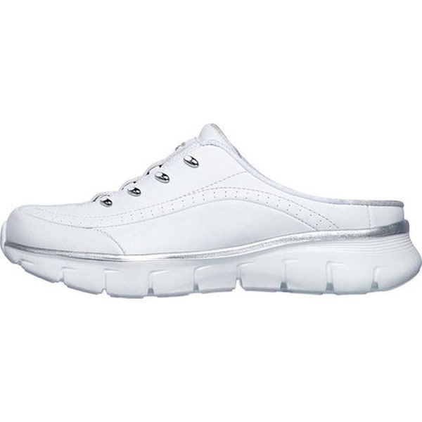 skechers synergy white