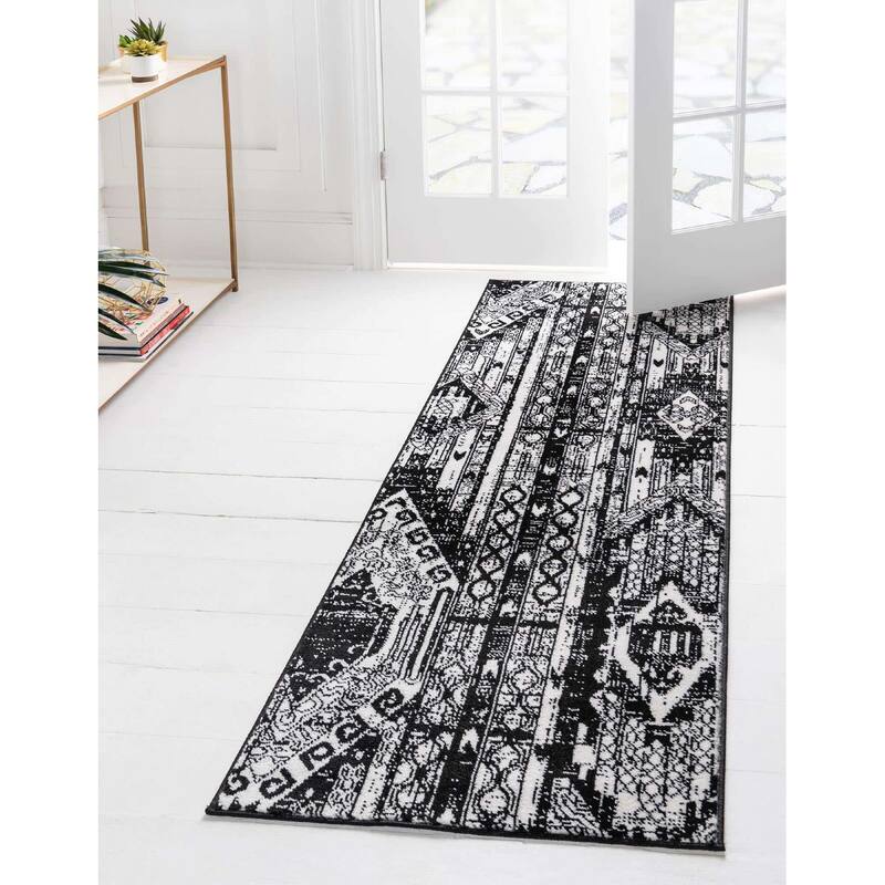 Transitional Wedo Collection Area Rug - 2'2"x8' - White-Black