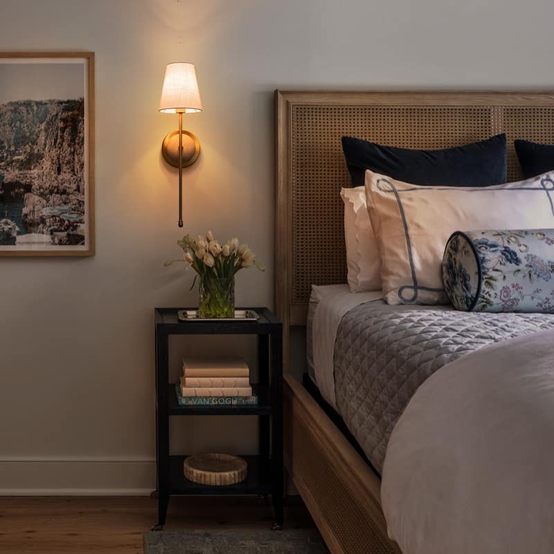 1-Light Gold Wall Sconce with White Fabric Shade - H20" x W5.1" x D7.9"