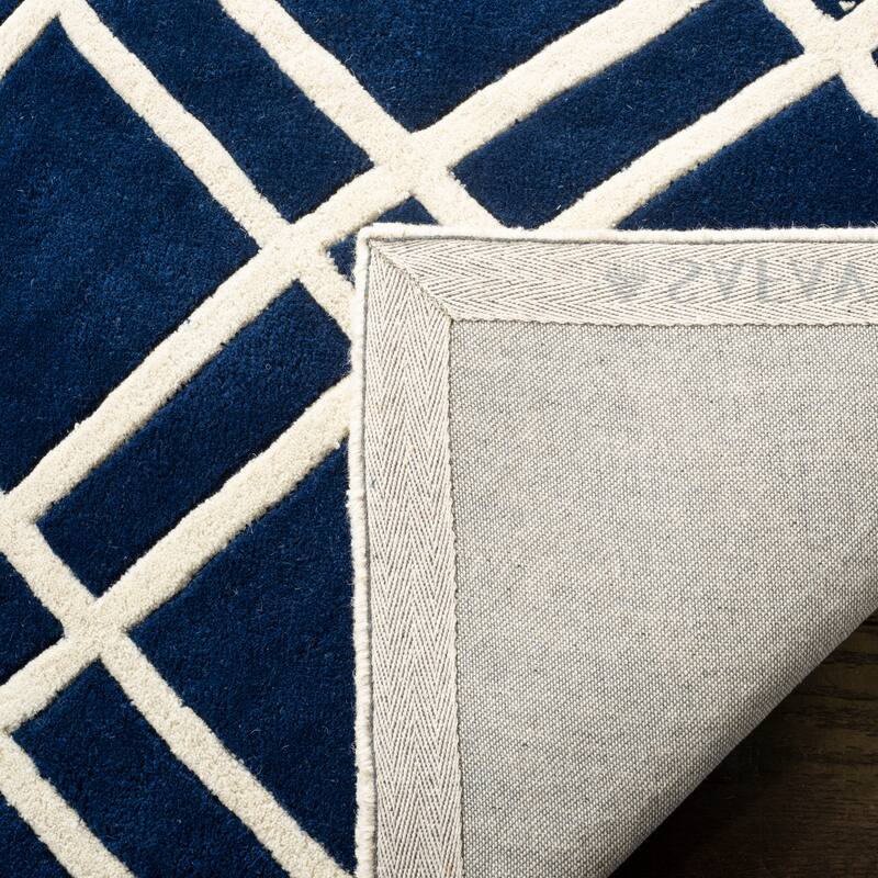SAFAVIEH Handmade Chatham Geronda Modern Moroccan Wool Rug