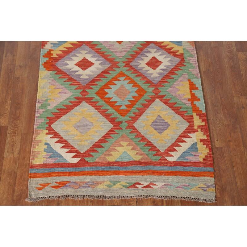 Reversible Kilim Area Rug Hand-Woven Wool Carpet - 3'6"x 5'1"