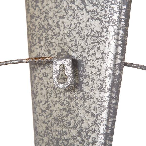 Shop Glitzhome Galvanized Farmhouse Rustic Chic Wind Spinner Wall