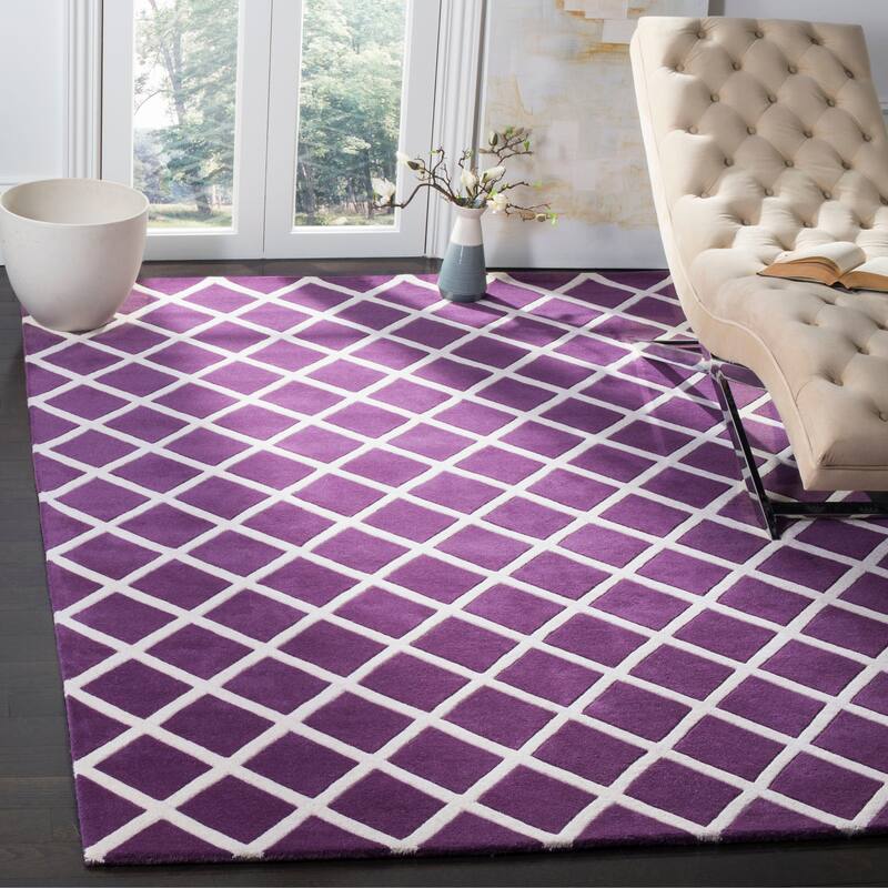 SAFAVIEH Handmade Chatham Retha Modern Moroccan Wool Rug - 4' x 6' - Purple/Ivory - Rectangle
