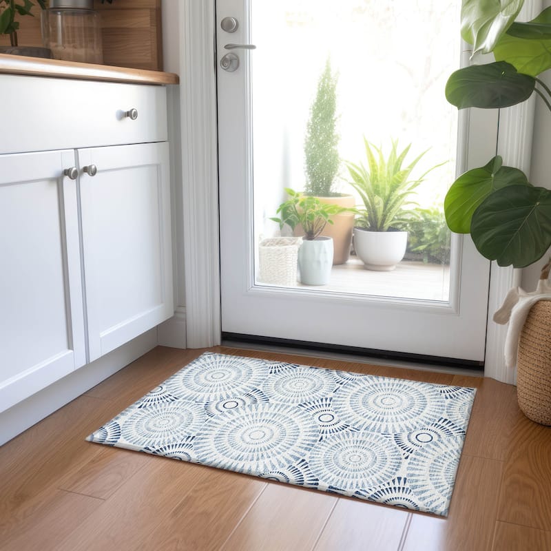 Machine Washable Indoor/ Outdoor Chantille Contemporary Burst Rug