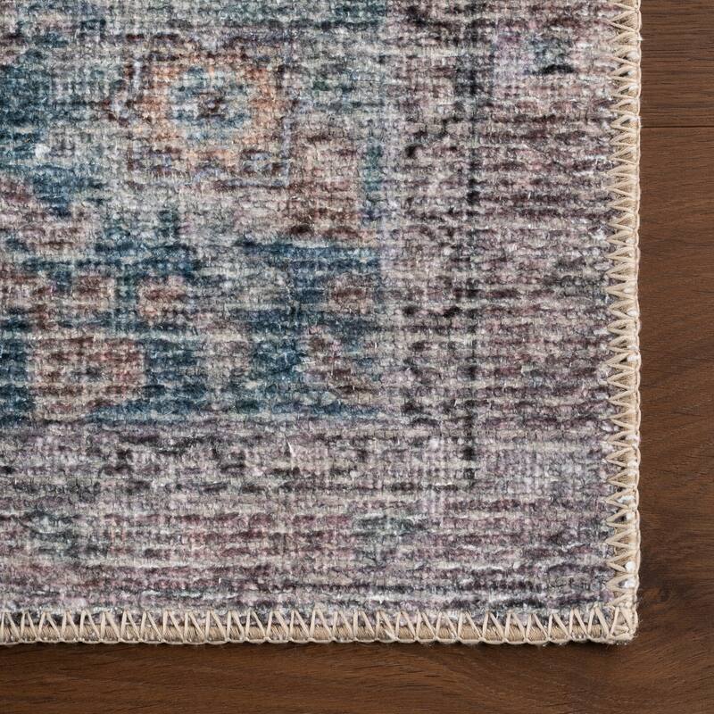 Nuloom Nerissea Vintage & Distressed Washable Rug