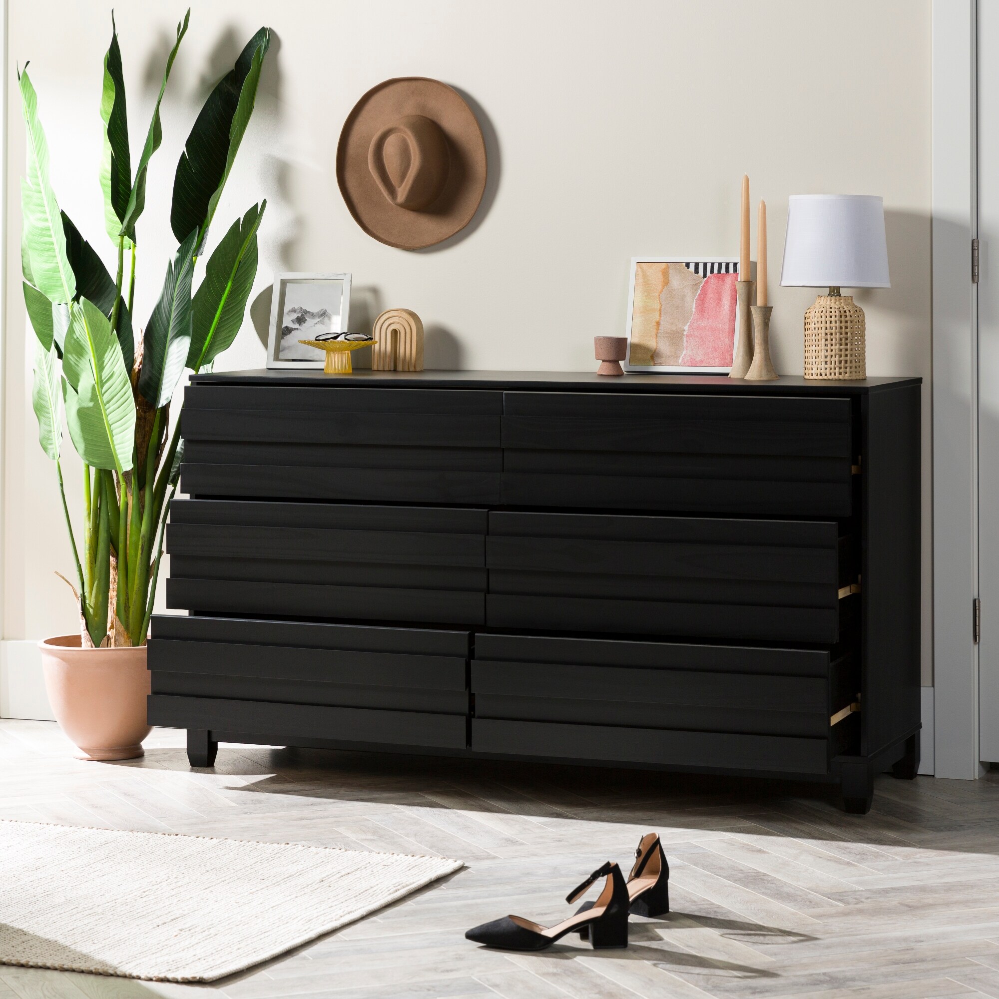 Middlebrook Contemporary Solid Wood 6-Drawer Dresser - On Sale - Overstock  - 33781991