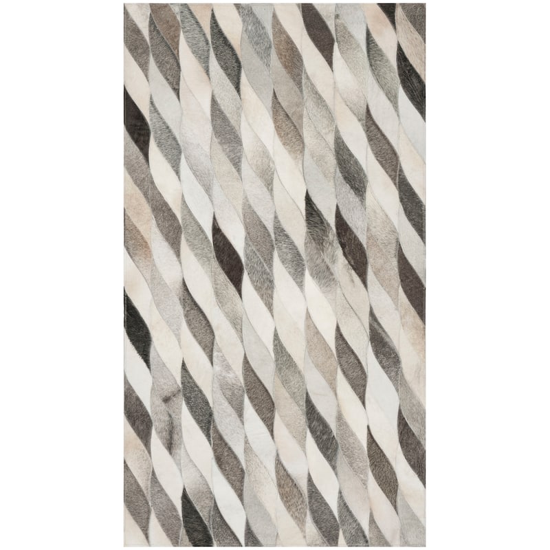 SAFAVIEH Handmade Studio Leather Gabriella Modern Leather Rug