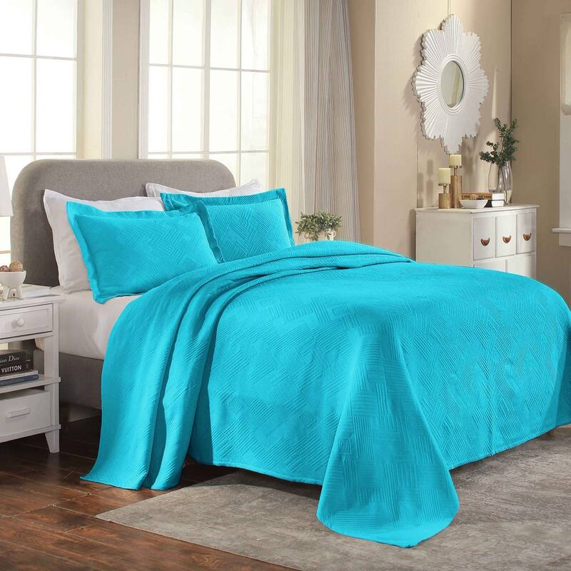 Superior Geometric Fret Cotton Decorative Bedspread Set