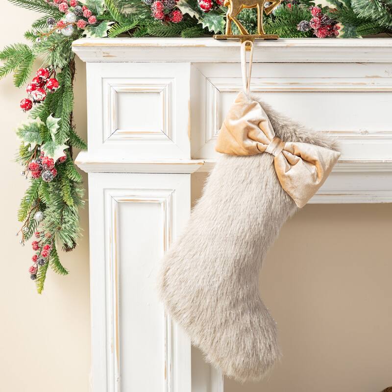 Glitzhome 21"L Plush Faux Fur Christmas Stocking with Bow & Tree Skirt