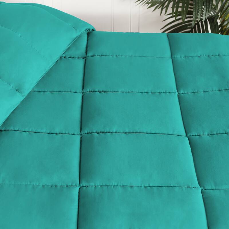 Superior Oversized All Season Down Alternative Reversible Comforter