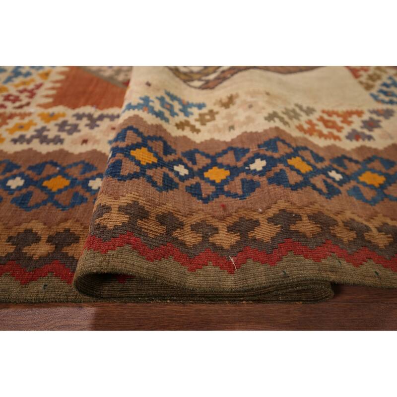 Kilim Qashqai Persian Vintage Rug Hand-Woven Beige Wool Carpet - 5'5"x 8'3"