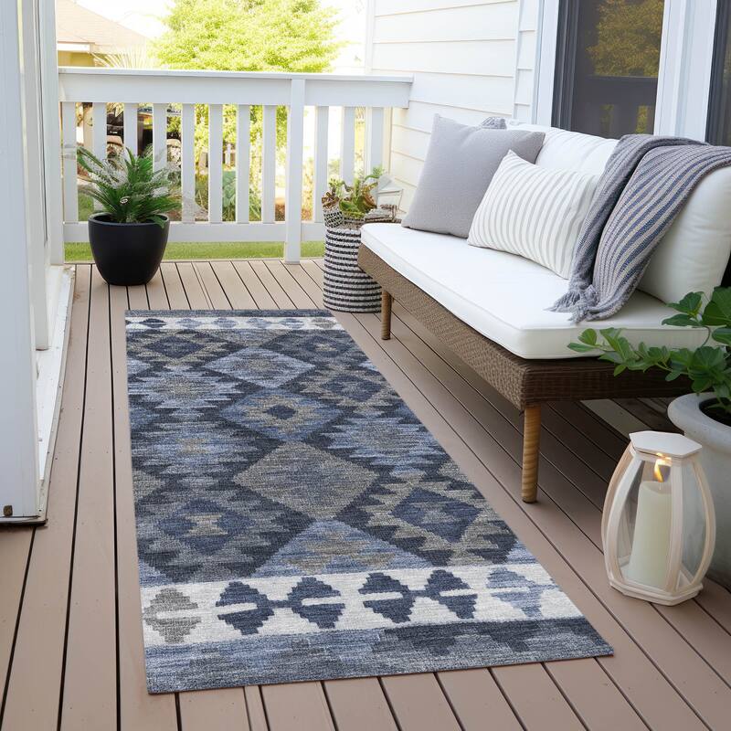 Machine Washable Indoor/ Outdoor Boho Global Chantille Rug - Navy - 2'3" x 7'6" - Runner
