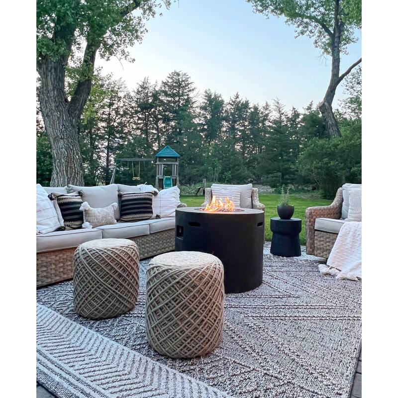Hauteloom Areli Diamond Geometric Farmhouse Patio Outdoor Area Rug