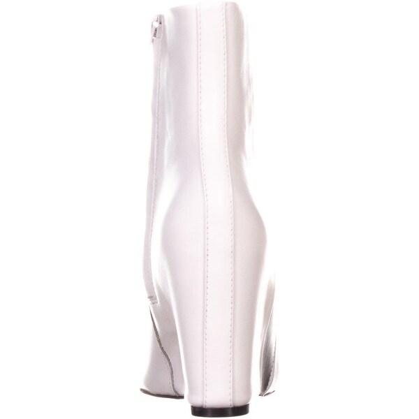 calvin klein women's yvania booties