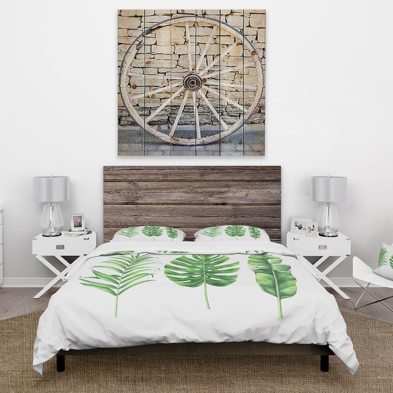 Designart 'Tropical Leaf Of Monstera IV' Farmhouse Duvet Cover Set