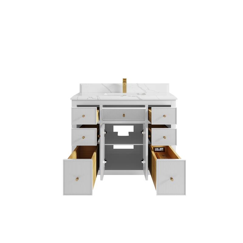 Willow Collections 42 in W x 22 in D Sonoma Free Standing Reeded Single Sink Bathroom Vanity with Countertop