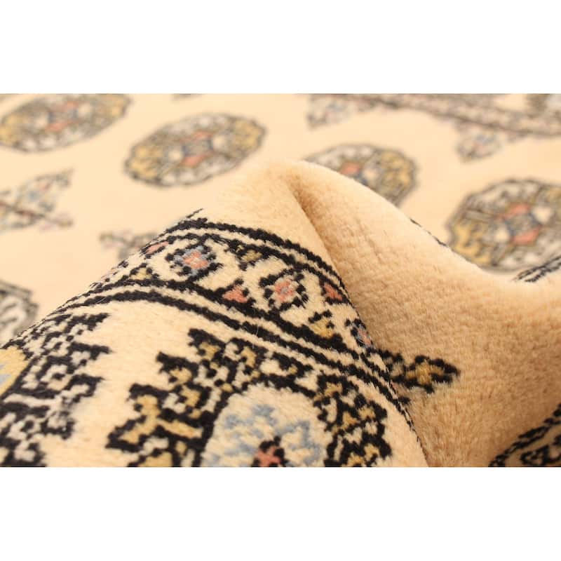 ECARPETGALLERY Hand-knotted Peshawar Bokhara Beige Wool Rug - 3'3 x 5'5