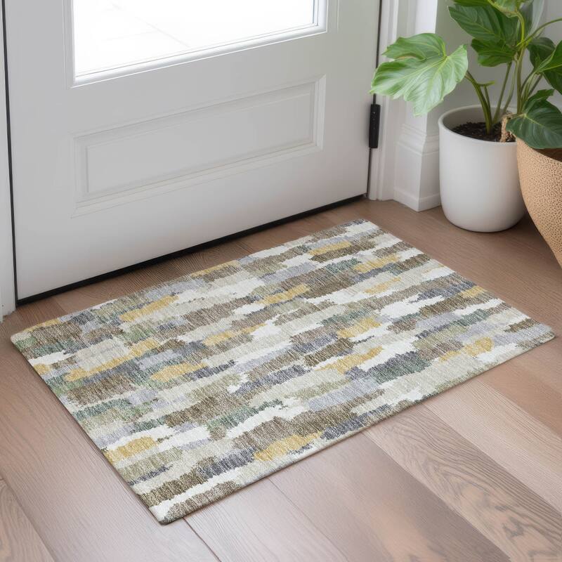Machine Washable Indoor/ Outdoor Contemporary Stacks Chantille Rug