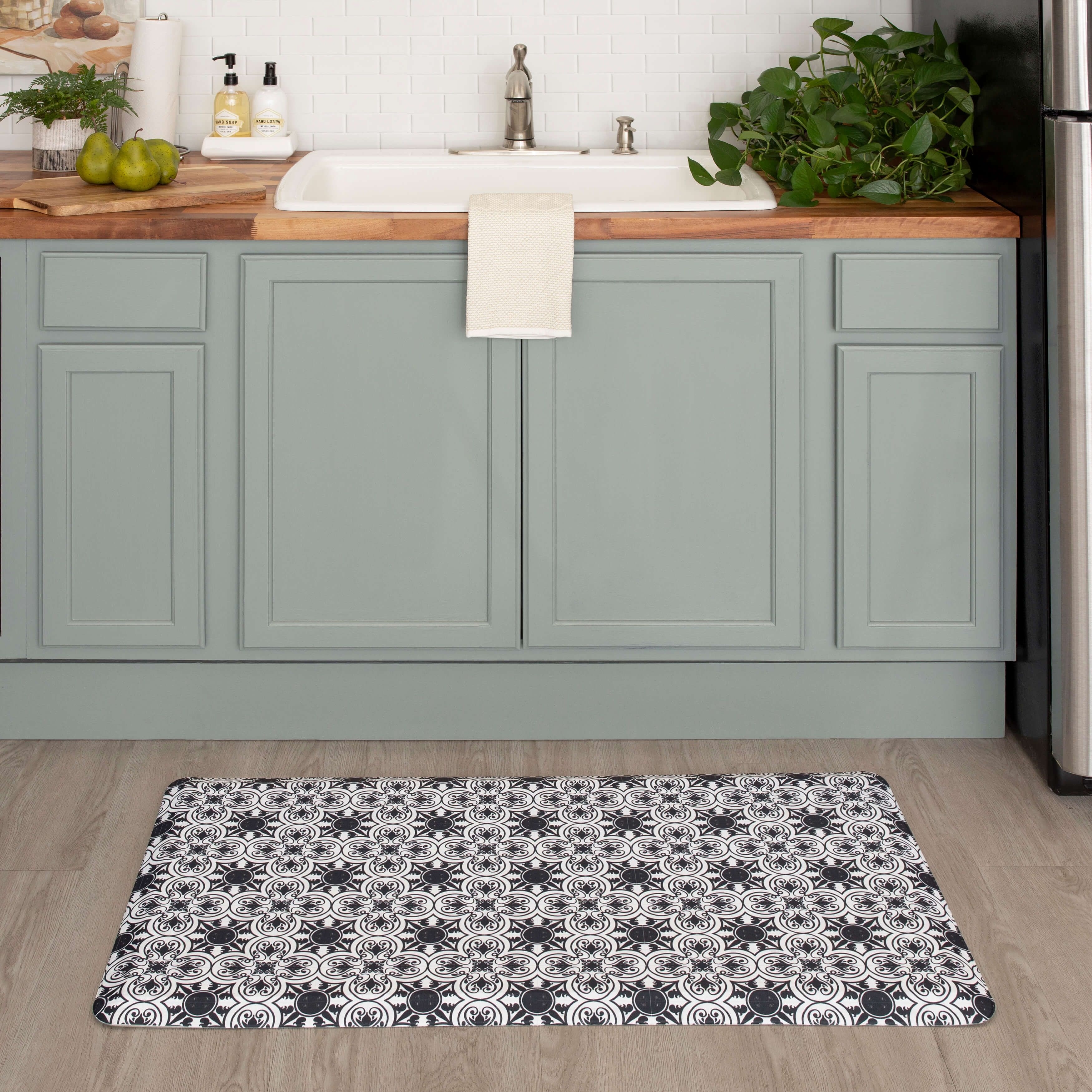 Damask Anti Fatigue Floor Mat – 1/2 Inch Thick Perfect Kitchen Mat