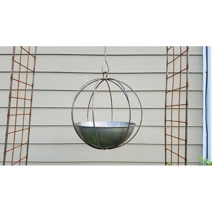 Large Hanging Globe-shaped Handmade Metal Planter with 10-inch Hook