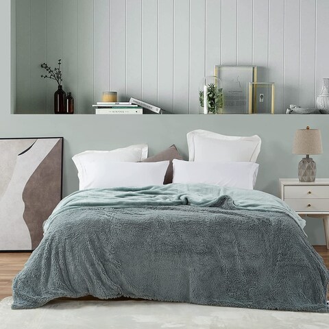Puts This To Sleep - Coma Inducer® Bed Blanket - Emerald Gray