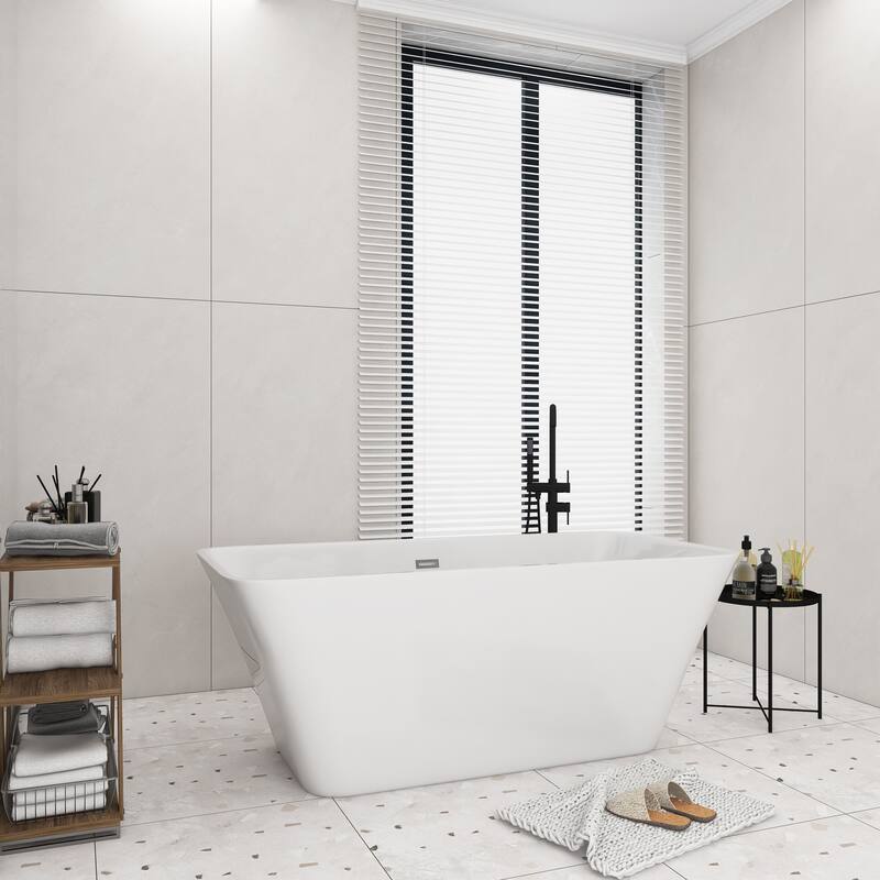 Acrylic Freestanding Flatbottom Soaking Bathtub in Glossy White