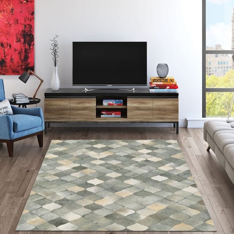 Handmade Couristan Chalet Diamonds Ivory- Gray Cowhide Leather Area Rug