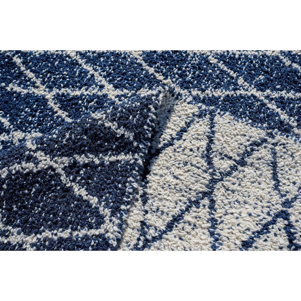 Giorgio Indoor Outdoor Reversible Navy/Ivory Area Rug.