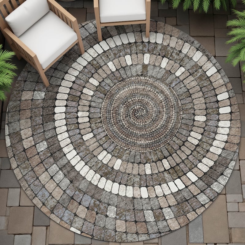 Machine Washable Indoor/Outdoor Contemporary Pinwheel Chantille Rug - Brown - 8' x 8'