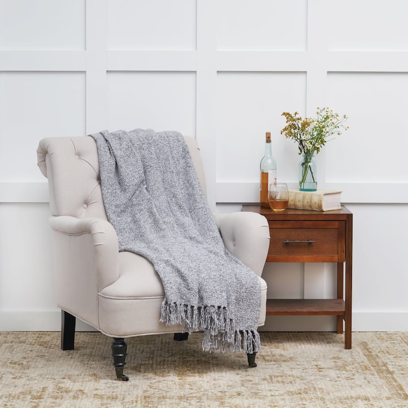 Cozy Throw Blanket Collection