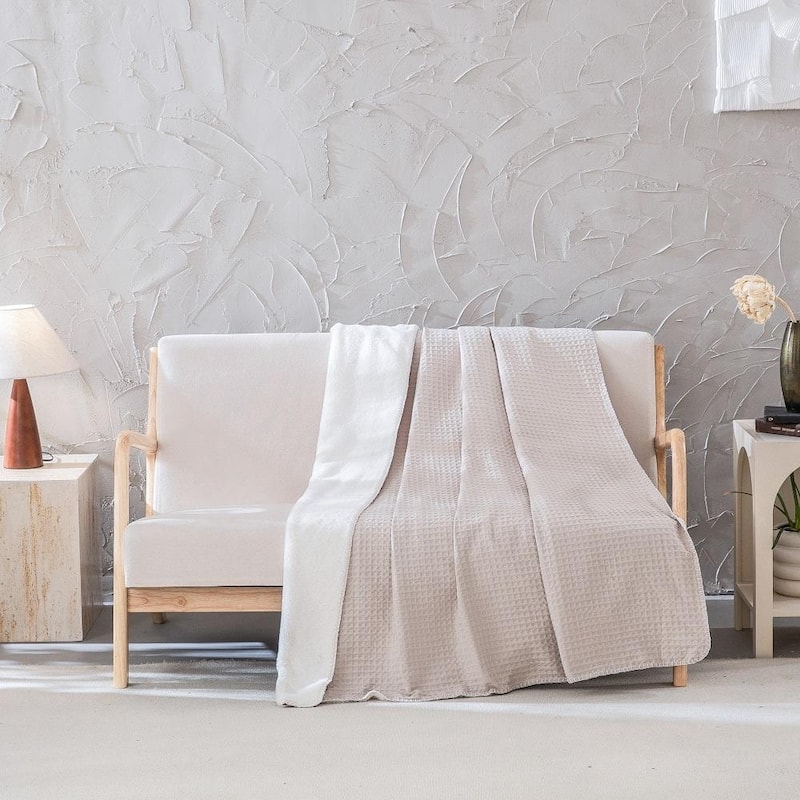 Reversible Faux Fur to Waffle Throw Blanket - Dark Grey